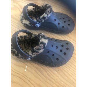Crocs Kids Black Animal Print Fleece Lined Childrens Slides Infant Youth 10/11